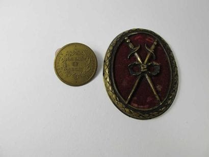 France
Médaillon des deux épées ou de vétérance....