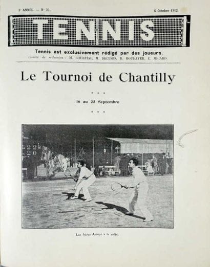 TENNIS. Revue Tennis, un volume composé de...