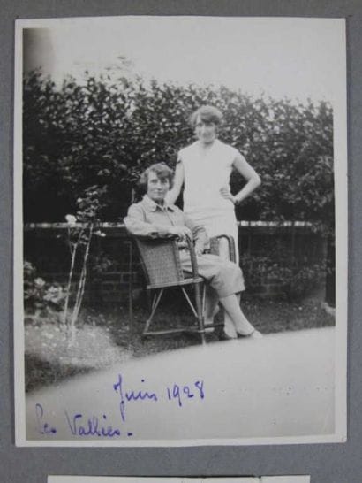 TENNIS. Ensemble de huit albums familiaux...