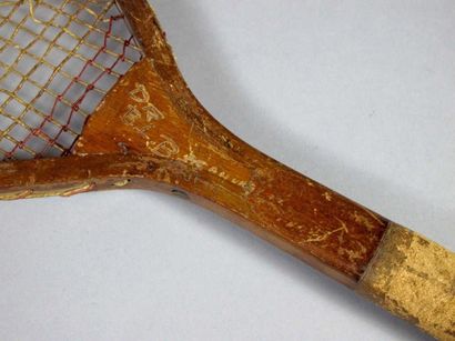 TENNIS. Raquette de tennis de marque SIALKOT,...