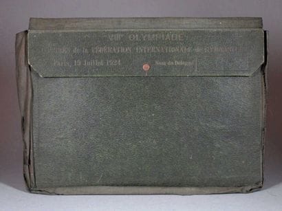JEUX OLYMPIQUES / Paris 1924. Pochette officielle...