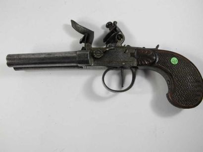 Pistolet à coffre à silex, deux coups. Canons...