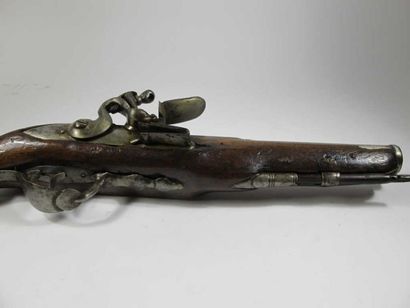 Pistolet à silex de demi arçon. Canon rond...