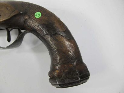 Pistolet à silex. Canon à pans. Platine à...