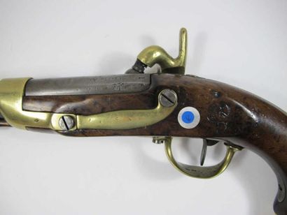Pistolet d'arçon modèle 1822 T bis. Canon...