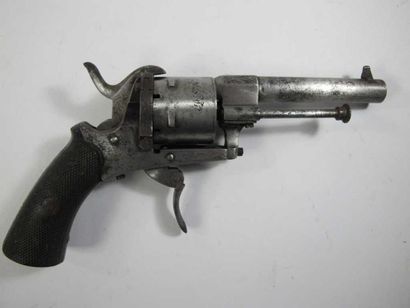 Revolver à broche système Lefaucheux, six...