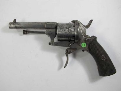 Revolver à broche système Lefaucheux, six...