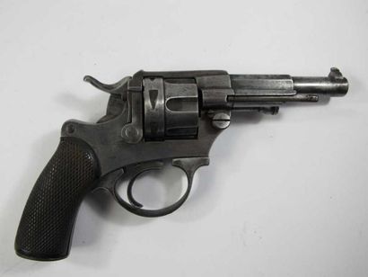Petit revolver du type Maquaire, six coups,...