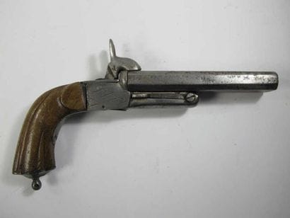 Pistolet à broche deux coups, calibre 12...
