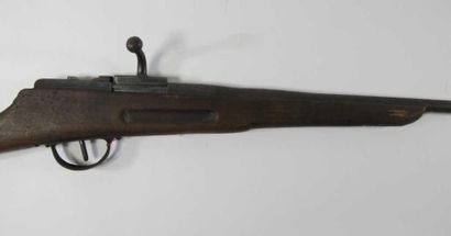 Carabine à verrou calibre 9 mm. Crosse en...