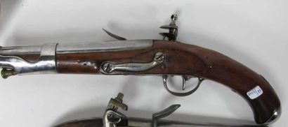 Pistolet d'arçon modèle 1763. Platine 