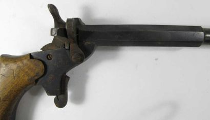 Deux pistolets: - Pistolet de cycliste, un...