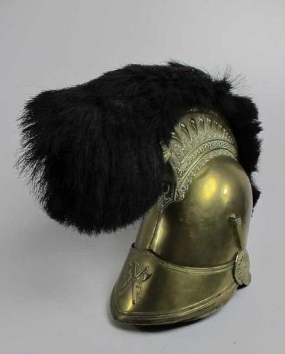 Casque à chenille de sapeur pompier modèle...