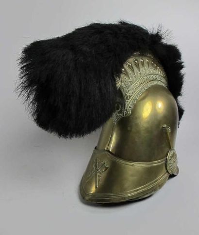 Casque à chenille de sapeur pompier modèle...
