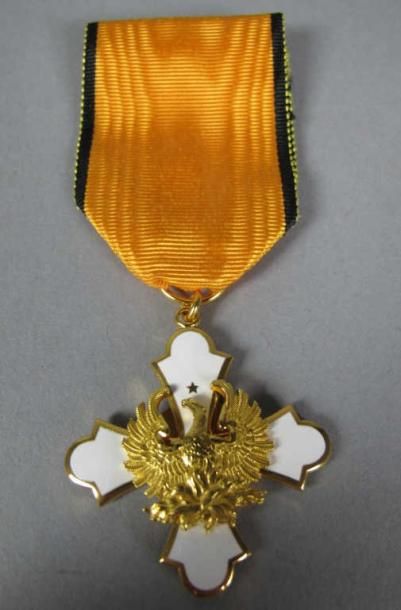 GRÈCE
ORDRE ROYAL DU PHENIX. Etoile de chevalier....