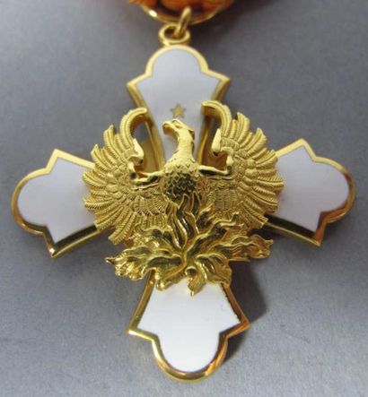 GRÈCE
ORDRE ROYAL DU PHENIX. Etoile de chevalier....