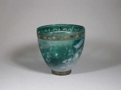 GALLÉ Émile (1846-1904)
Vase ovoïde sur talon...