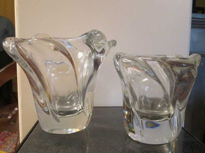 DAUM France
Deux vases tulipes en cristal...