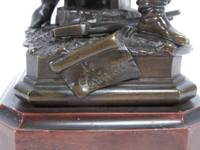 LE BOURG Charles Auguste (1829-1906) 
Statuette...