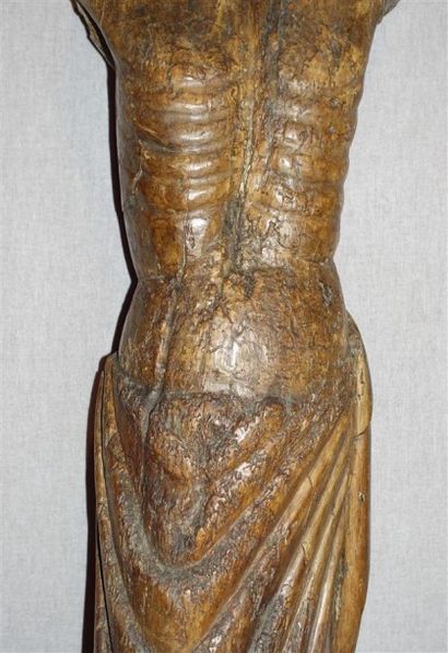 Christ en bois naturel sculpté. Espagne (?),...