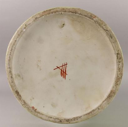 Paire d'importants vases en porcelaine céladon,...