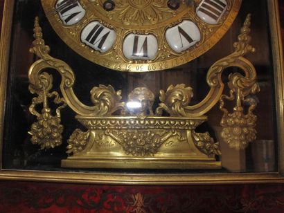 Pendule Religieuse en marqueterie Boulle...