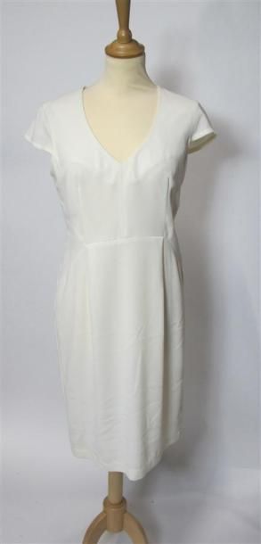H&M
Lot comprenant :
- Robe léopard. Taille...