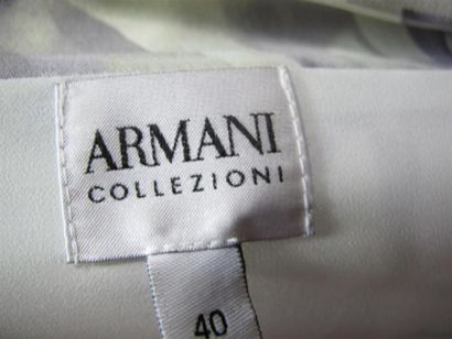 ARMANI Collezioni
Robe grise et vert d'eau...