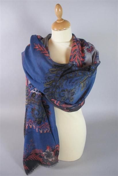 ETRO
Châle en voile de cachemire, à motifs...