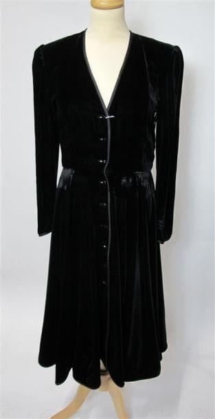 VALENTINO Boutique
Robe longue du soir en...