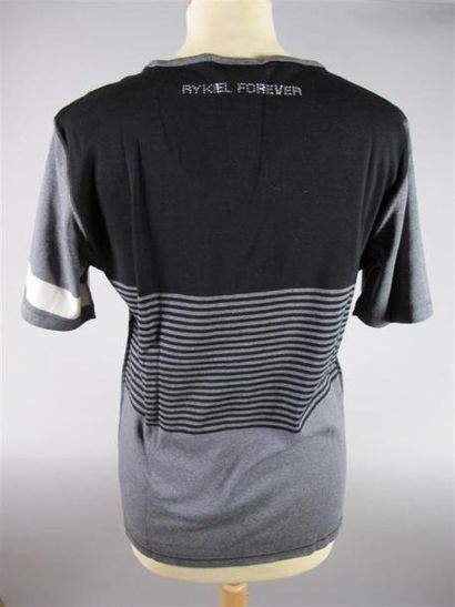 Sonia RYKIEL Paris
Lot de deux haut dont...