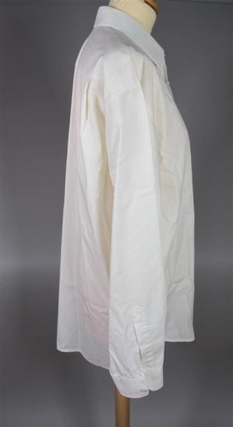 Nina RICCI Monsieur Paris (Homme)
Chemise...