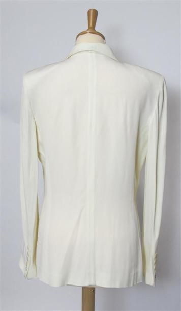 Paco RABANNE
Veste écrue.
Taille 42
(Petites...