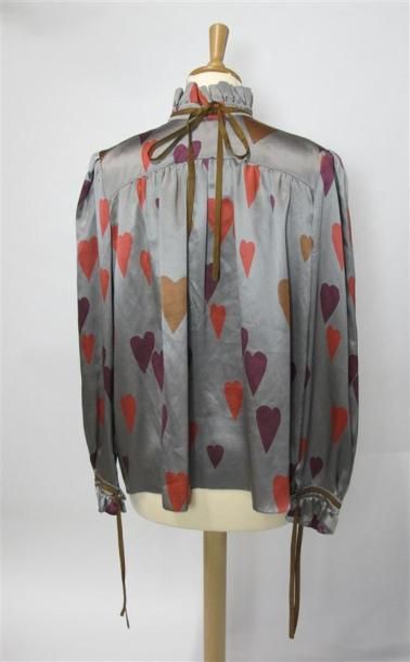 Ted LAPIDUS Boutique HAUTE COUTURE Paris
Lot...