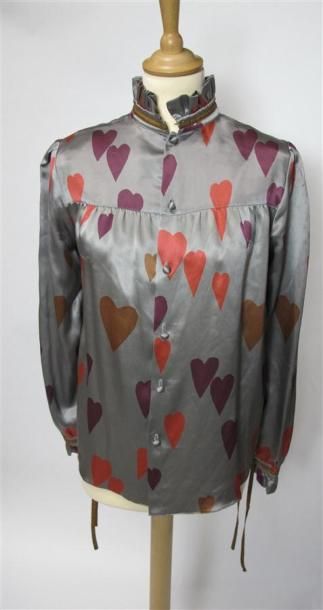 Ted LAPIDUS Boutique HAUTE COUTURE Paris
Lot...