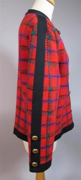 Yves SAINT-LAURENT Variation
Veste en laine...