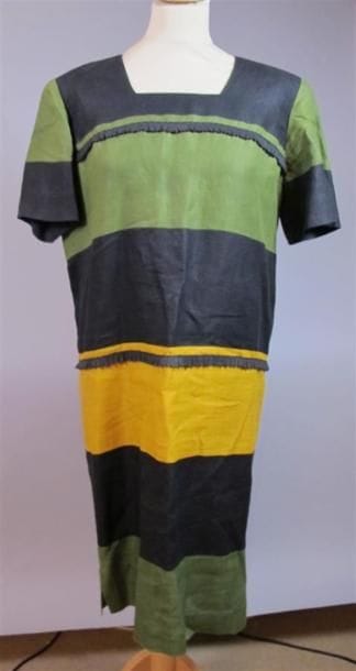 Pierre BALMAIN IVOIRE Paris
Robe en lin à...