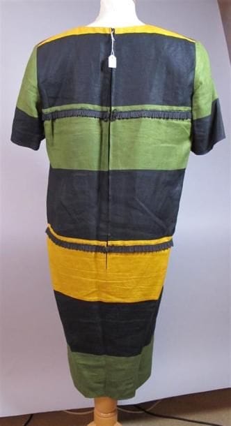 Pierre BALMAIN IVOIRE Paris
Robe en lin à...