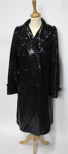 WEILL
Lot comprenant :
- Imperméable. Taille...