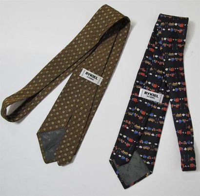 RYKIEL (Homme)
- Cravate en soie marron à...