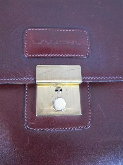 LANCEL
Sacoche pour homme à bandoulière en...