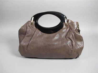 MARNI
Sac porté main avec sa bandoulière...