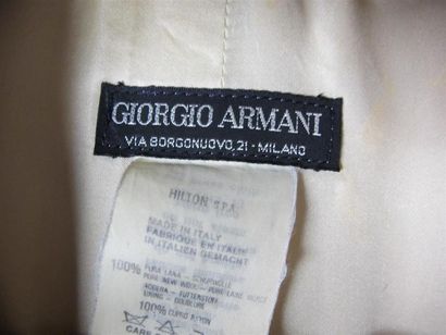 Giorgio ARMANI
Manteau en cachemire de couleur...