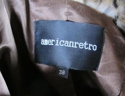 AMERICANRETRO
Veste 3/4 en cuir marron foncé...