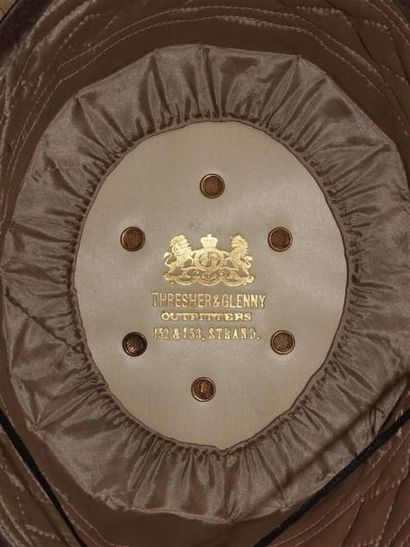 Chapeau d'été de femme en liège recouvert...