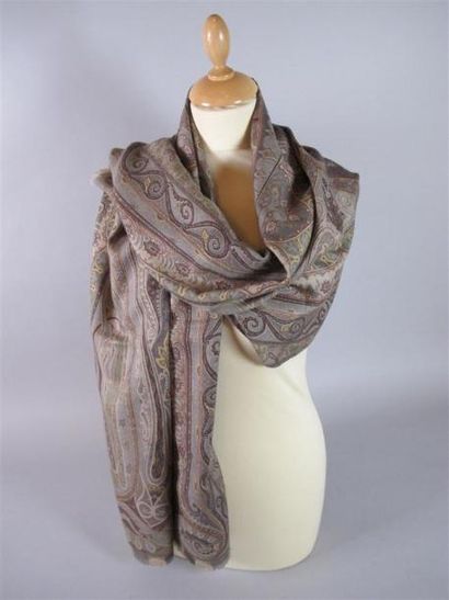 ETRO
Longue écharpe frangée en cachemire...
