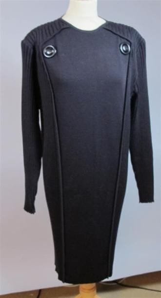 BALMAIN IVOIRE Paris
Robe longue près du...