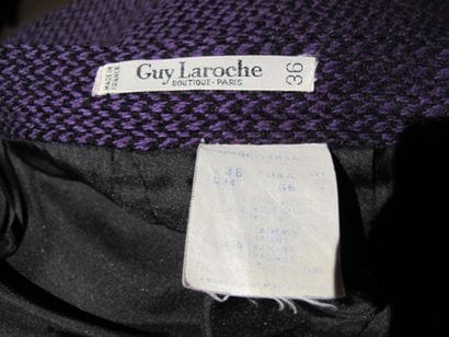 Guy LAROCHE
Tailleur jupe longue en laine...