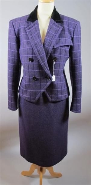 Guy LAROCHE
Tailleur jupe longue en laine...