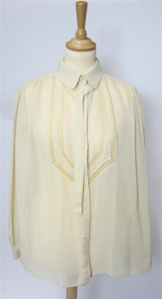 Ted LAPIDUS
Blouse rose poudré à rehaut de...
